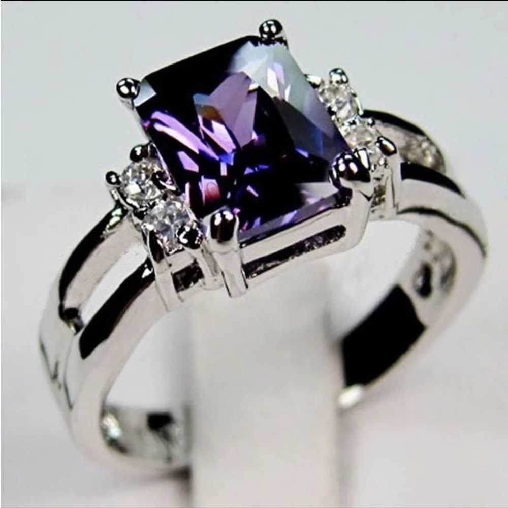 925 STERLING SILVER SQUARE CUT PURPLE AMETHYST LUXURY RING